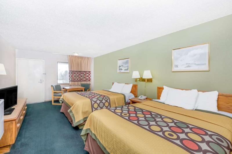 Hotel Super 8 By Wyndham Butler Exterior foto